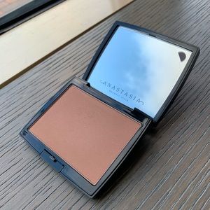 Anastasia Powder Bronzer in Rosewood
